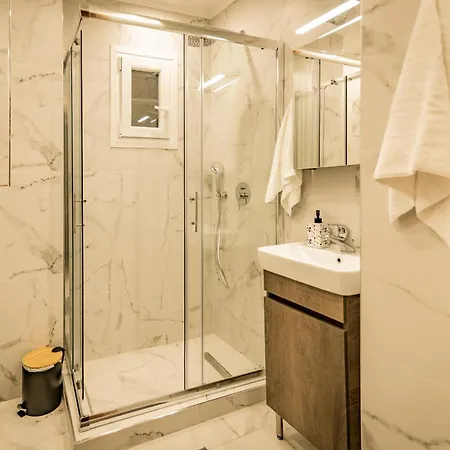 Calypso 3 Bedroom By Midas Project * Thessaloniki